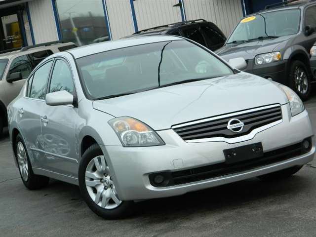 2009 Nissan Altima 2.5 4dr Sedan